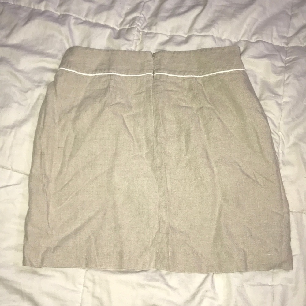 Ann Taylor loft mini skirt with pockets